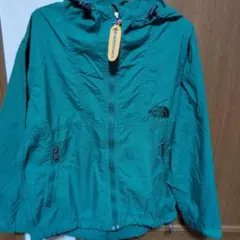 THE NORTH FACE フード付きジャケット 緑