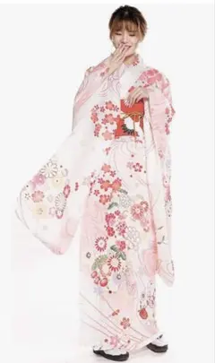 花柄ピンク着物 赤帯付き