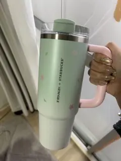 スタバ×スタンレー 25年 日本初クエンチャー ミントグリーングラデ
