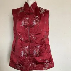『未使用品』チャイナベスト★サテン★エンジカラー★刺繍入り★チャイナボタン★Ｌ