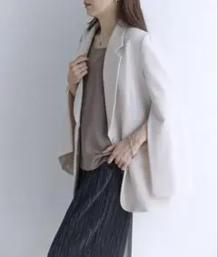Jolie Mallette 2WaySleeve Slit Jacket