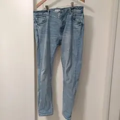 Item thumbnail for item ed119847-8cf6-4dc7-8c54-c7b45460a9f8