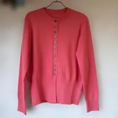 新品タグなしサーモンピンクカーデ ピンクオレンジカーデクルーネックJP－XL