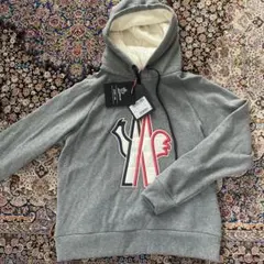 モンクレール　MONCLER ダウンネック　パーカー　グレー　未使用