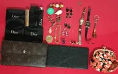 整理品です！ 財布、アクセサリー、メイク道具