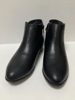 ブーツ　ブラックスタッズ付き　velikoko レインブーツ　ショートブーツのサムネイル
