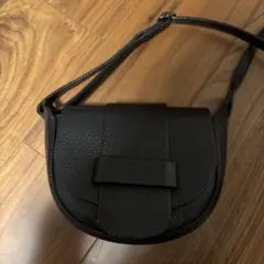 レザー ショルダーバッグ 黒 ブラック