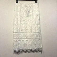 【匿名配送/未使用】バナナリパブリック 総レース タイトロングスカート ホワイトのサムネイル