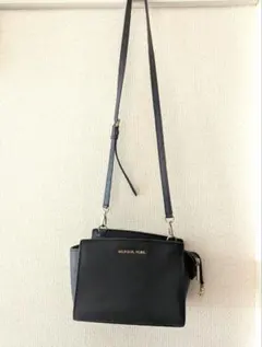 【アラモアナ店購入】MICHAEL KORS ショルダーバッグ 【7/31迄】のサムネイル