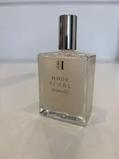 Her lip to Perfume Oil -NUDE PEARL-