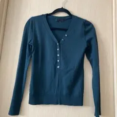 UNTITLED ダークグリーン Vネックセーター サイズ2