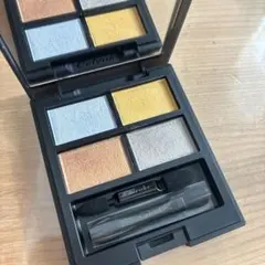 Celvoke アイパレット 06