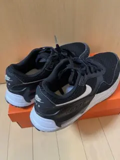 NIKE AIR MAX ブラック スニーカー 27.5cmのサムネイル