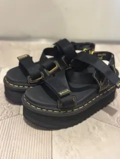 Dr.Martens 厚底サンダル　23.5 24.0 ブラック