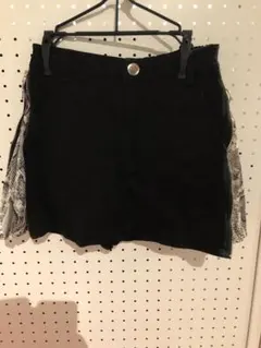 ブラックミニスカート スネークプリント裏地