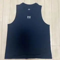 Under Armour ブラックタンクトップ