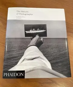 The Nature of Photographs Stephen Shore