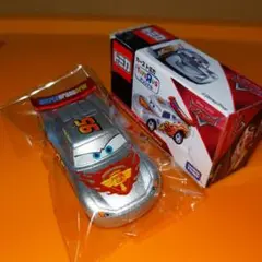 カーズトミカ ライトニング・マックィーン トイザらスオリジナル