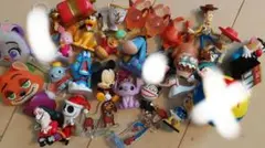 ディズニーキャラクター アクリルキーホルダーセット
