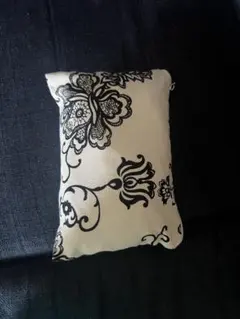 Item thumbnail for item f8a8f74c-a2ea-4b09-94aa-99fcbb7e2daf