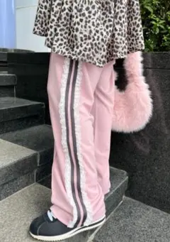 Item thumbnail for item 4ad055e9-ba2b-47cb-85a1-5cc8e2ed5b2e