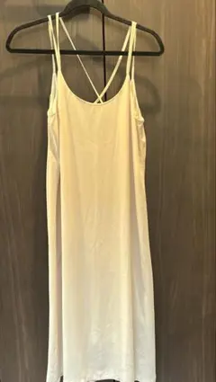 アーバンリサーチ ベージュ キャミソールワンピース