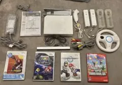 Nintendo Wii すぐ遊べるセット ソフト6本 リモコン4本 ボード付き