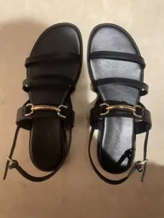 2025年最新】マイケルコース サンダルの人気アイテム - メルカリ