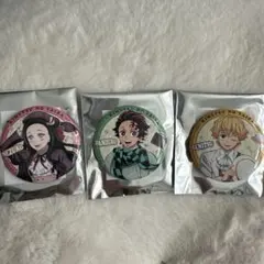 鬼滅の刃 缶バッジセット 3種　リロホテルズ