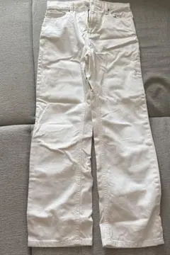 UNIQLO JEANS ホワイト デニムパンツのサムネイル