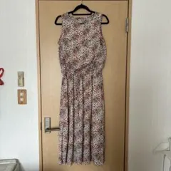 ViS 花柄 ノースリーブ ロングワンピース