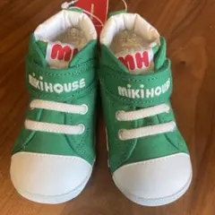 新品タグ付き　 mikiHOUSE 緑色 スニーカー 13cm