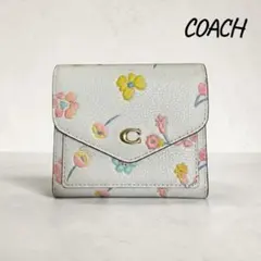 COACH コーチ フローラル 花柄 コンパクト 三つ折り財布 ホワイトのサムネイル