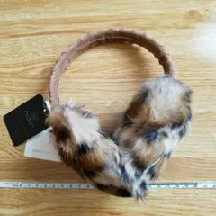 UNITED ARROWSのヒョウ柄イヤーマフラーです！