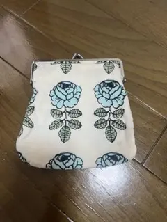 汚れありマリメッコ♡ヴィヒキルース♡ブルー♡がま口ポーチのサムネイル