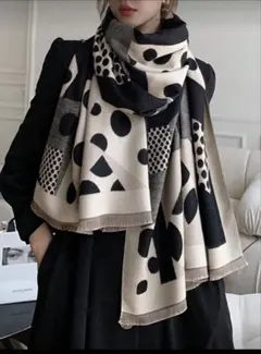 ドットデザイン ストール ブラック　大判　マフラー　防寒　秋　冬　春