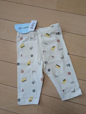 新品 タグ付き 7分丈 ベビー レギンスパンツ 80cm 保育園着 男の子 車柄