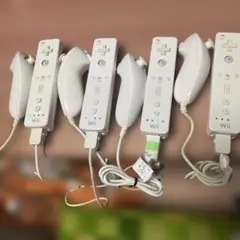 ホワイト　Wiiリモコン　ヌンチャク　4つセット