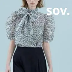 Sov. ソブ　パフスリーブ　ボウタイブラウス　花柄のサムネイル