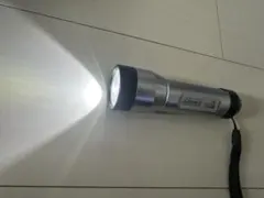 Coleman BATTERY LOCK 100ルーメン ハンディライトのサムネイル