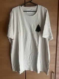 Abercrombie & Fitch クリスマスツリーTシャツのサムネイル