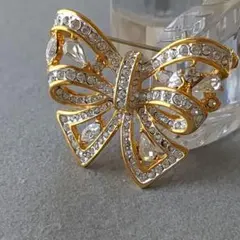 BEST ベストインターナショナル ヴィンテージブローチ 蝶々