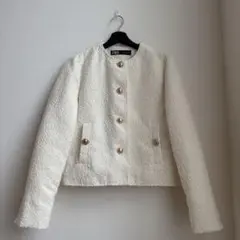 ZARA ザラ　ノーカラー　ツイードジャケット　ホワイト　ゴールドボタン