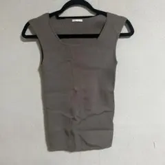 GU リブ編みノースリーブブラウンSサイズ