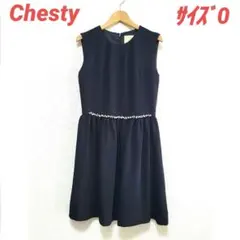 Chesty サイズ０　ネイビー　ビジュー　ノースリーブワンピースのサムネイル