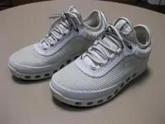 ECCO　GORE-TEX　SURROUND　22.0~22.5㎝のサムネイル