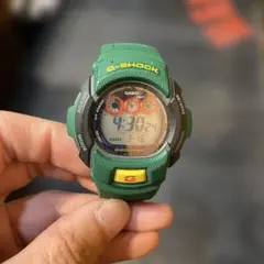 一週間限定値下げ G-SHOCKラスタカラー G-SHOCK（ジーショック）の「Breezy Rasta Color（ブリージー・ラスタ
