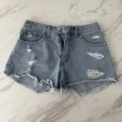 セシルマクビー　ダメージジーンズ短パン