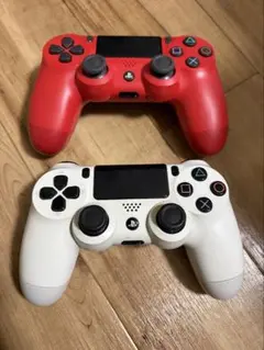 【純正 ジャンク品】PS4 コントローラー 2台セット（赤・白）部品取り・修理用