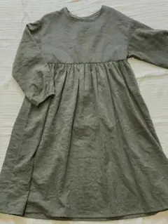 【LOWRYS FARM】110-120㎝ワンピースと【GU】20.0㎝モカシン